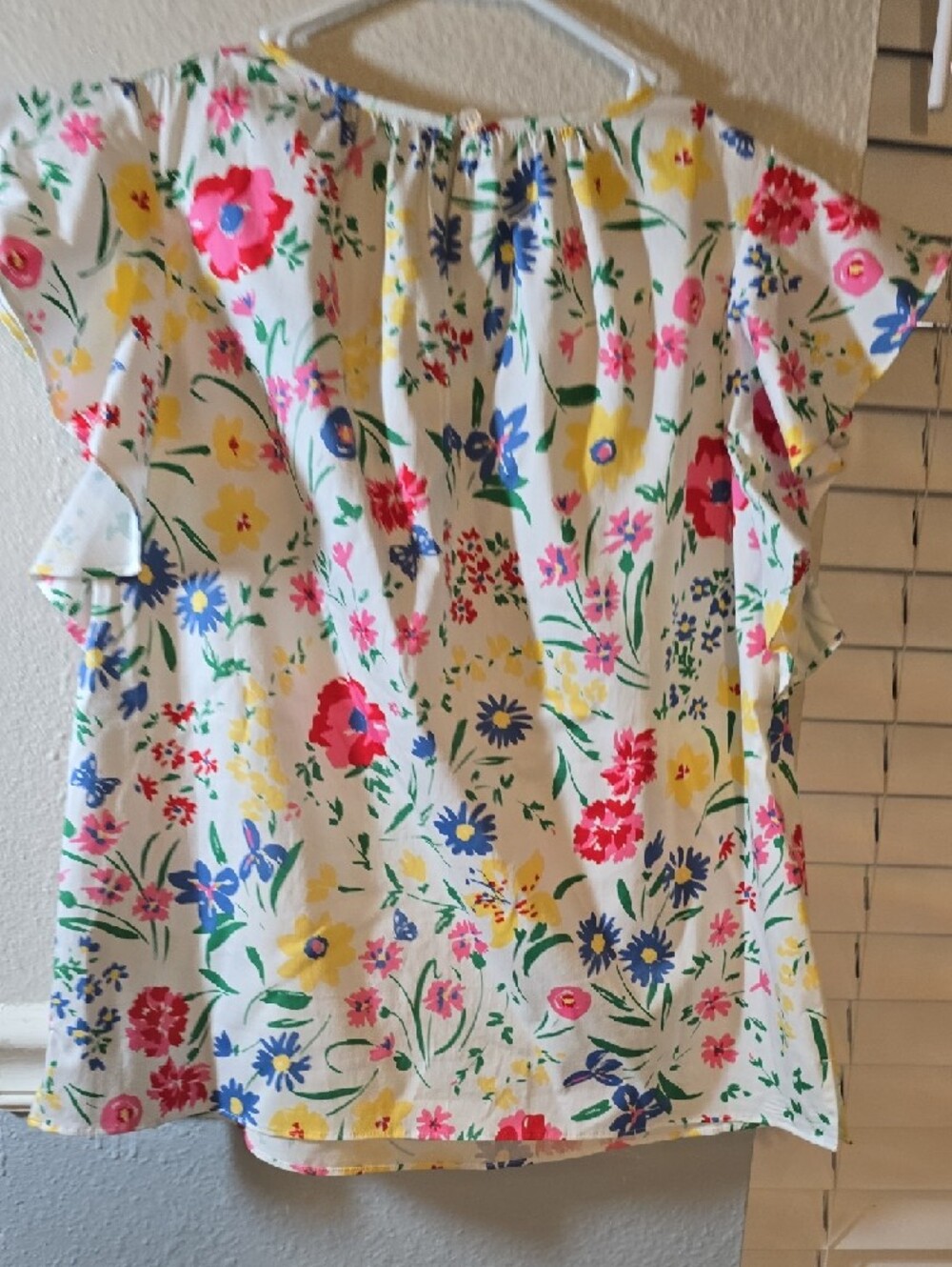 kate spade White Floral Ruffle Sleeve Blouse - Picture 6 of 8